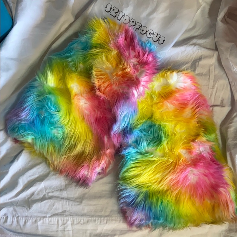 Rave Fluffys